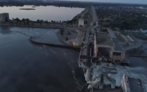 Ουκρανία: 17 οι νεκροί από τις πλημμύρες σε δύο πόλεις που τελούν υπό ρωσικό έλεγχο