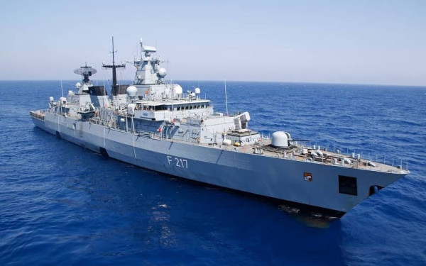 «Χώνεται» σε Ειρηνικό και Ινδικό Ωκεανό η Γερμανία