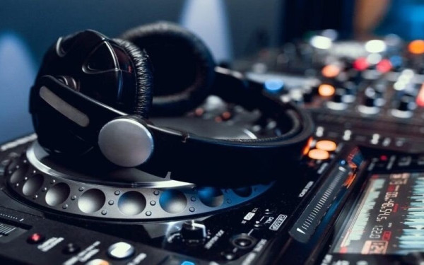 Θεσσαλονίκη: 43 συλλήψεις για ηχορύπανση μέσα σε 20 μέρες