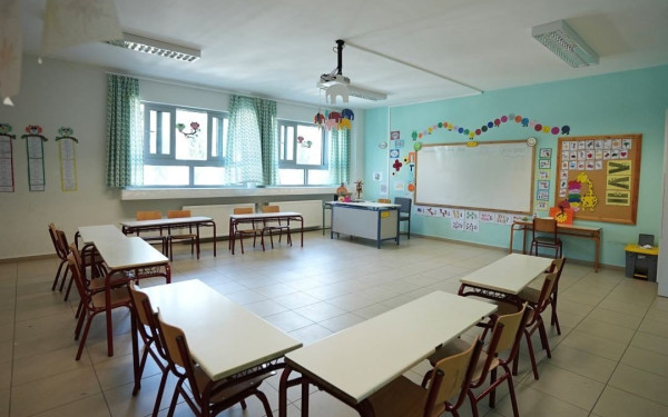 Στο Δημοτικό Συμβούλιο οι αντιδράσεις των γονέων του 89ου δημοτικού και του 1ου ειδικού σχολείου - Τι απάντησε ο Στ. Αγγελούδης