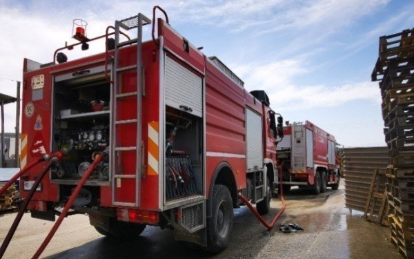 Θεσσαλονίκη: Υπό έλεγχο η φωτιά που ξέσπασε στον Λαγκαδά