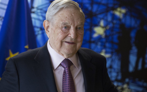 Ο Τζορτζ Σόρος παραχωρεί τα ηνία στον γιο του Αλεξάντερ