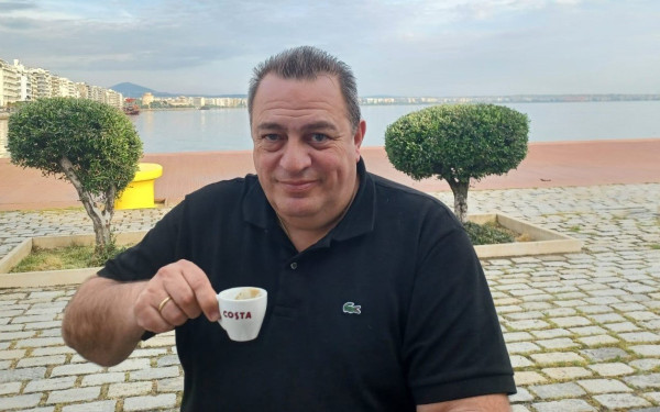 Πρωινός καφές με τον Ευριπίδη Στυλιανίδη
