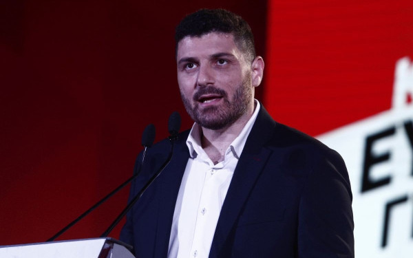 ΣΥΡΙΖΑ: Παραιτήθηκε ο Διονύσης Τεμπονέρας - Θα συμπορευθεί με το κόμμα του Αλέξη Τσίπρα