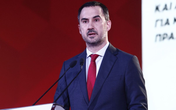 Χαρίτσης: Γάμος ομόφυλων ζευγαριών τώρα, όχι αύριο