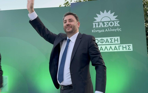 Στη Θεσσαλονίκη «ανεβαίνει» λόγω ΔΕΘ ο Νίκος Ανδρουλάκης