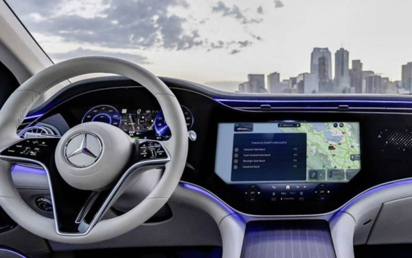 Η Mercedes-Benz βάζει το ChatGPT στα αυτοκίνητά της (βίντεο)