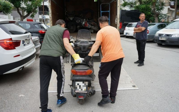 Απομακρύνθηκαν περισσότερα από 40 παρατημένα δίκυκλα από την ανατολική Θεσσαλονίκη (φωτ.)