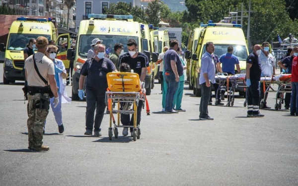 Νέες μαρτυρίες για το ναυάγιο στην Πύλο: «Οι μετανάστες ήταν ο ένας δίπλα στον άλλο με λυγισμένα γόνατα» (βίντεο)