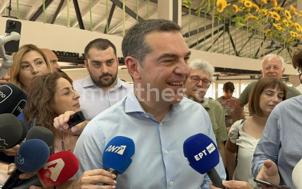 Στην αγορά Μοδιάνο ο Αλέξης Τσίπρας (βίντεο & φωτ.)
