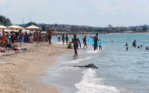 «Κίνημα της Πετσέτας»: Σε εξέλιξη δύο συγκεντρώσεις στη Χαλκιδική