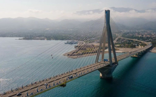 Παρατείνεται η δωρεάν διέλευση από διόδια σε δρόμους λόγω της κακοκαιρίας