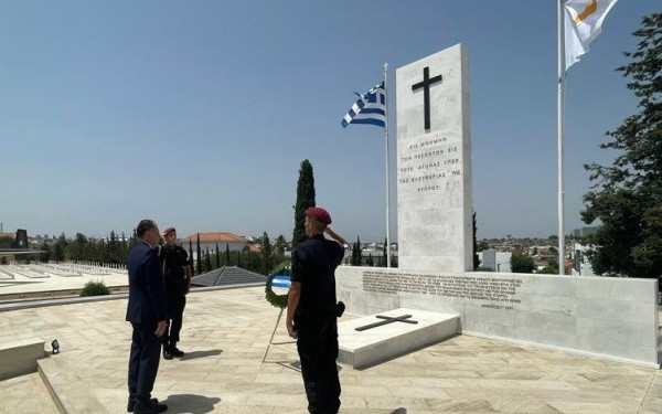 Επίσκεψη του Γ. Γεραπετρίτη στον «Τύμβο της Μακεδονίτισσας»