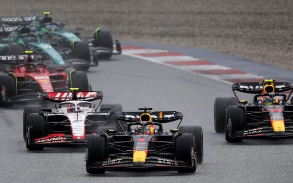 Sprint Race Αυστρίας: Ταχύτερος ο Φερστάπεν, πήρε τη νίκη (βίντεο)