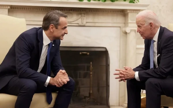 Λευκός Οίκος για τηλεφώνημα Μητσοτάκη-Μπάιντεν: Στενή συνεργασία για τη διατήρηση της σταθερότητας στο Αιγαίο