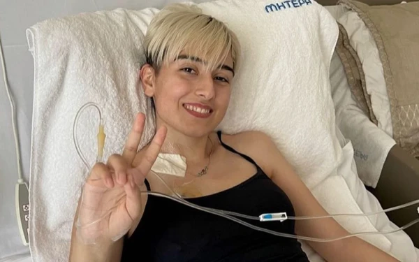 Η μάχη της 19χρονης Ραφαέλας με τον καρκίνο και το «ευχαριστώ» σε Μητσοτάκη - Χρυσοχοΐδη