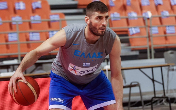 Μπάσκετ: Ο Τσαϊρέλης επέστρεψε στον ΠΑΟΚ μετά από εννιά χρόνια (βίντεο)