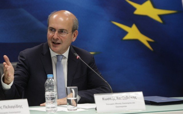 Φορολογικές ελαφρύνσεις με ορίζοντα τη ΔΕΘ