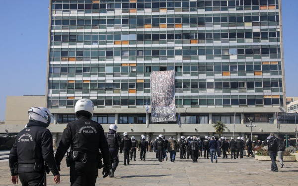 Το φιάσκο με την πανεπιστημιακή αστυνομία και τα «σπασμένα» του ΑΠΘ. Γράφει ο Σαλονικιός