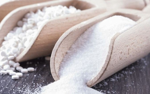 Επίσημη ανακοίνωση του ΠΟΥ για την ασπαρτάμη: Είναι «πιθανόν καρκινογόνα για τον άνθρωπο» - Η επισήμανση για την ποσότητα