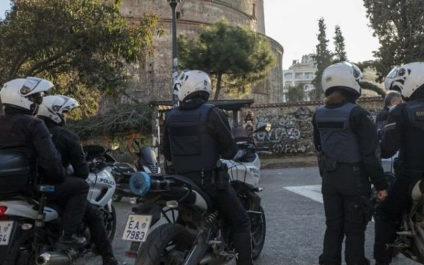 Θεσσαλονίκη: «Σκούπα» της ΕΛ.ΑΣ. για αλλοδαπούς χωρίς άδειες παραμονής - Τρεις συλλήψεις