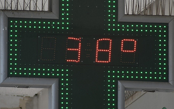 Καύσωνας Κλέων - Υπ. Εργασίας: Παύση εργασιών τις θερμές ώρες και τηλεργασία σε εγκύκλιο