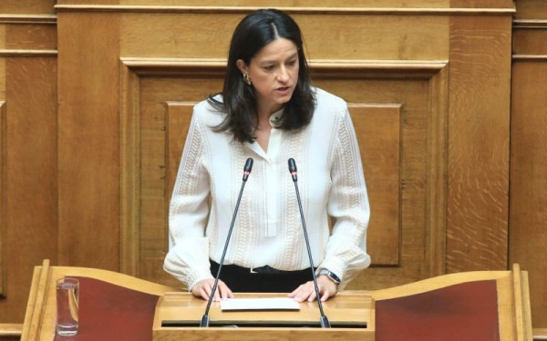 Πώς θα επιλέγονται οι διοικήσεις στο δημόσιο