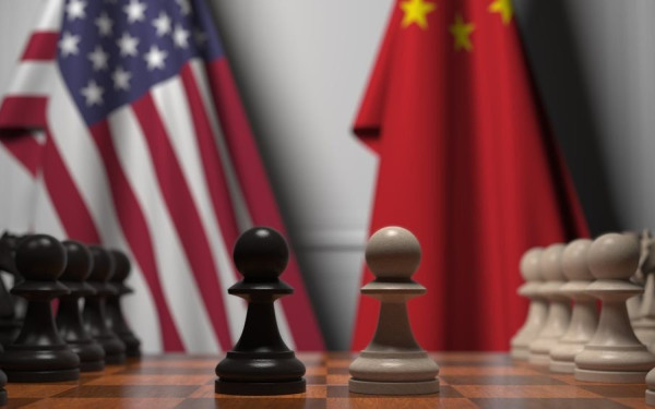 Κίνα: Καλεί τις ΗΠΑ σε διάλογο για να επιλυθούν οι εντάσεις στις εμπορικές σχέσεις