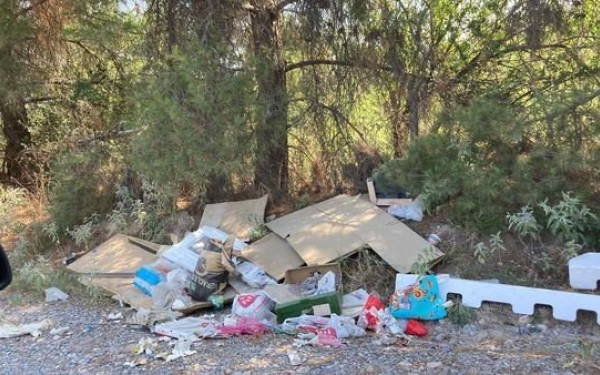 Θέρμη: Ανεξέλεγκτη ρίψη ογκωδών απορριμμάτων καταγγέλλει η Κοινότητα Τριλόφου
