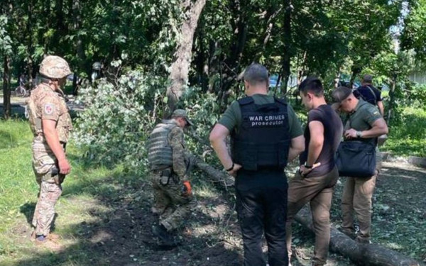 Ουκρανία: Βομβάρδισαν πόλη στην επαρχία Σούμι οι Ρώσοι - 2 νεκροί και 10 τραυματίες (φωτ.)