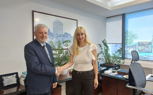 Μανούκα: Διεκδικεί λεωφορειακές «γραμμές» που να συνδέουν Κορδελιό και Εύοσμο με ΑΠΘ, ΠΑ.ΜΑΚ και ΔΙΠΑΕ