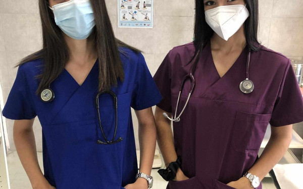 ΑΠΘ: Φοιτητές Ιατρικής συνδράμουν εθελοντικά στα τουριστικά κέντρα υγείας (φωτ.)