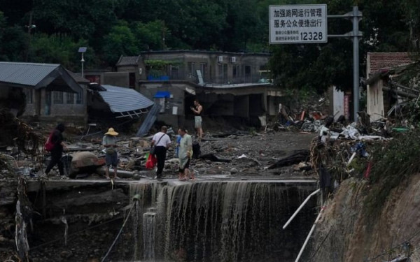 Κίνα: Αυξάνεται η μαύρη λίστα με τους νεκρούς εξαιτίας των σφοδρών βροχοπτώσεων - Έφτασαν τους 33