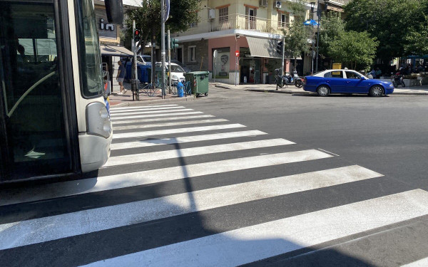 Δήμος Θεσσαλονίκης: Εκτεταμένες διαγραμμίσεις σε δρόμους και διαβάσεις έως Σεπτέμβριο
