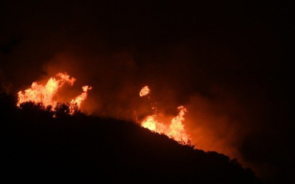 Βοιωτία: Τέσσερα ανεξέλεγκτα μέτωπα