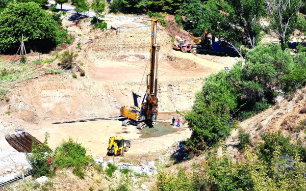 Κομοτηνή: Προχωρά η κατασκευή της νέα γέφυρας στο Κομψάτο