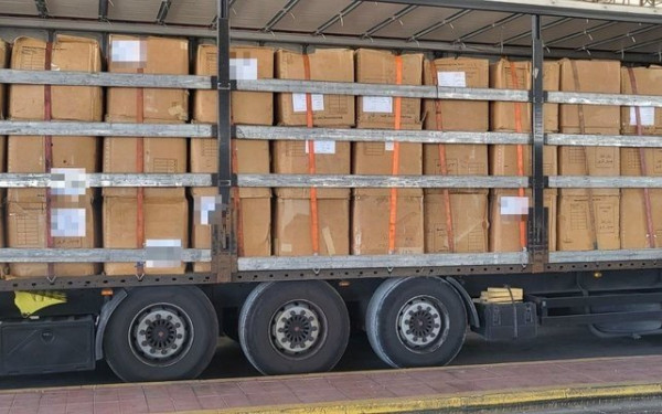 Πάνω από 14 τόνοι λαθραίου καπνού στο λιμάνι της Πάτρας