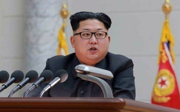 Ο Κιμ Γιονγκ Ουν επισκέπτεται τον Πούτιν