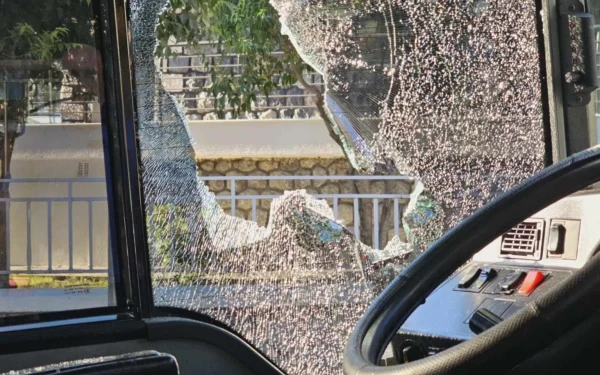 Θεσσαλονίκη: Επίθεση σε οδηγό των ΚΤΕΛ στο Ωραιόκαστρο (βίντεο, φωτ.)