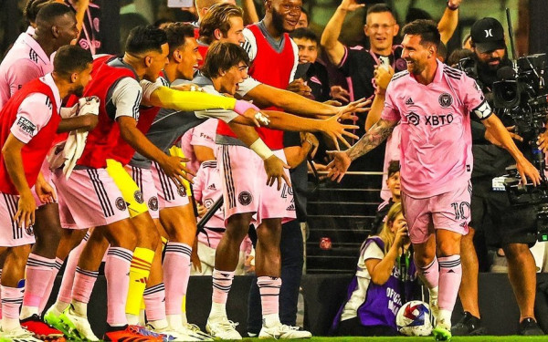 Ονειρικό ντεμπούτο του Μέσι στο Μαϊάμι με γκολάρα στο 94' (βίντεο)