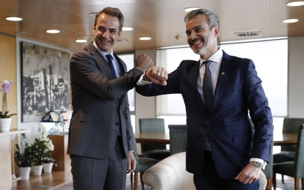 Επιχείρηση γαλάζιας στήριξης στον Κωνσταντίνο Ζέρβα