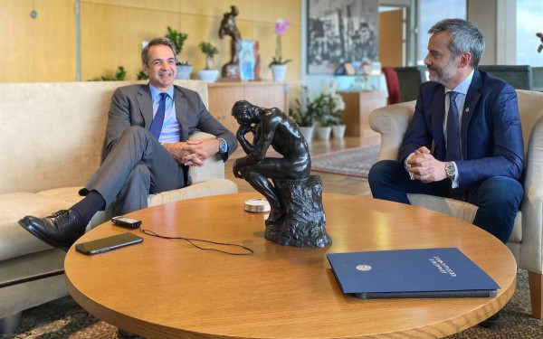 Το παρασκήνιο της απόφασης για τη στήριξη Ζέρβα