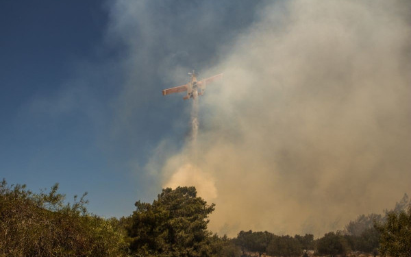 Φωτιές στη Ρόδο: Πόσες ζημιές καταγράφηκαν - Έξι «κόκκινα» κτίρια