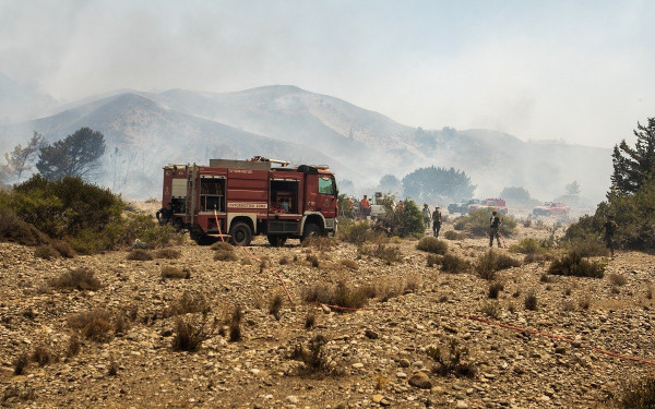 Εύβοια: Νέα μεγάλη φωτιά στα Ψαχνά