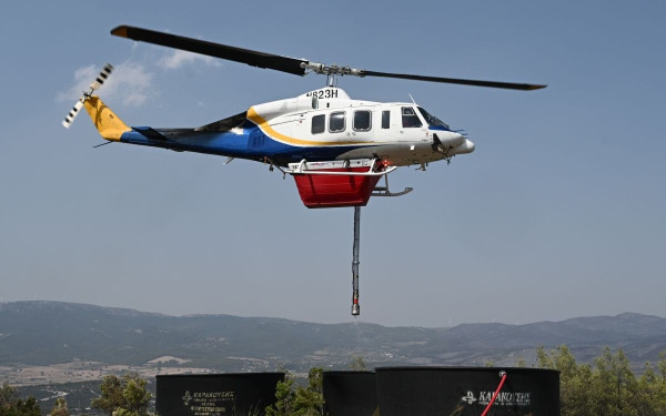 Πολλές αναζωπυρώσεις στη χώρα - «Διανύουμε ίσως τις δυσκολότερες ημέρες του καλοκαιριού»