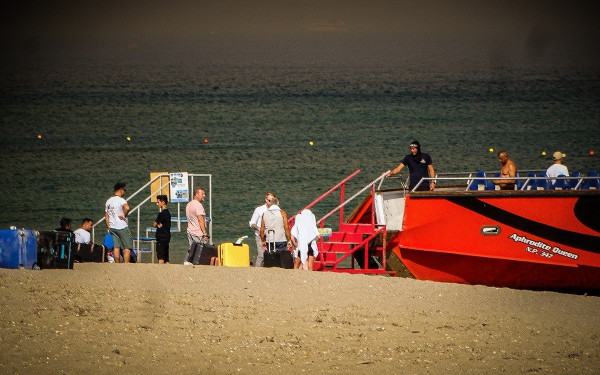 Πυρκαγιά στη Ρόδο: Σε 24ωρη βάση λειτουργεί το Τελωνείο