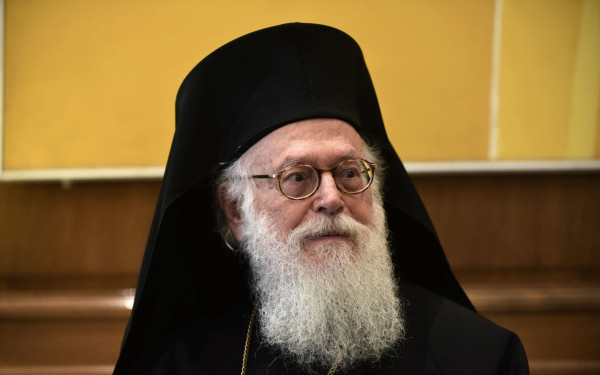 Αρχιεπίσκοπος Αλβανίας: Μεταφέρεται εκτάκτως στην Αθήνα για νοσηλεία με αεροπλάνο της ΠΑ