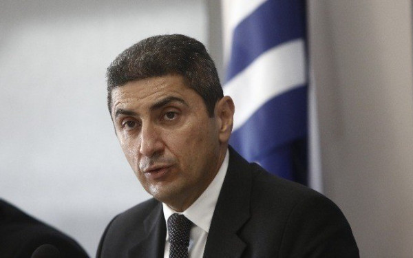 Πακέτο μέτρων ανακοίνωσε στον Έβρο για τους πυρόπληκτους ο Λ. Αυγενάκης