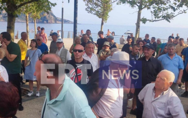 Μεγάλη διαδήλωση των Ελλήνων της Χειμάρρας με αίτημα την αποφυλάκιση του Φρ. Μπελέρη (βίντεο & φωτ.)