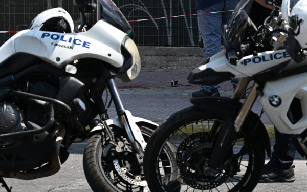 Θεσσαλονίκη: 42χρονος είχε αδυναμία στα... δυτικά - Έμπαινε σε καταστήματα και έκλεβε κινητά και χρήματα